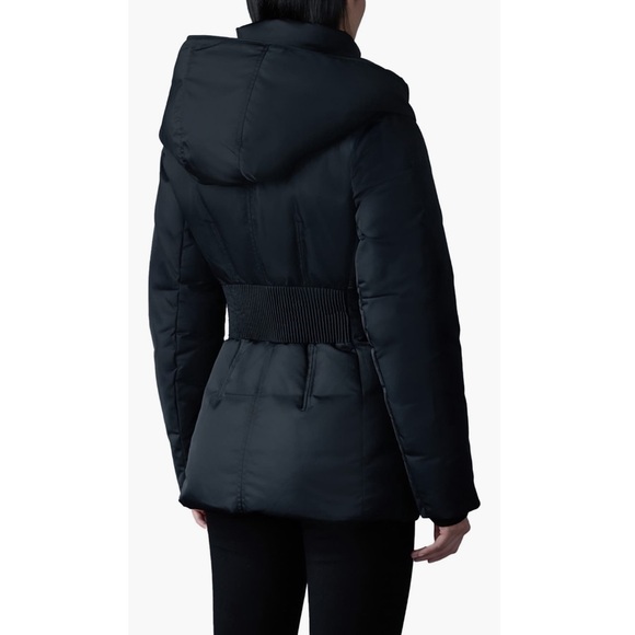 Mackage
Alana Tech Water Repellent 750 Fill Power Down Jacket, NEW - Picture 3 of 12